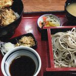 木の指輪はやさしいつけ心地がいい　感じられる木の本来の力