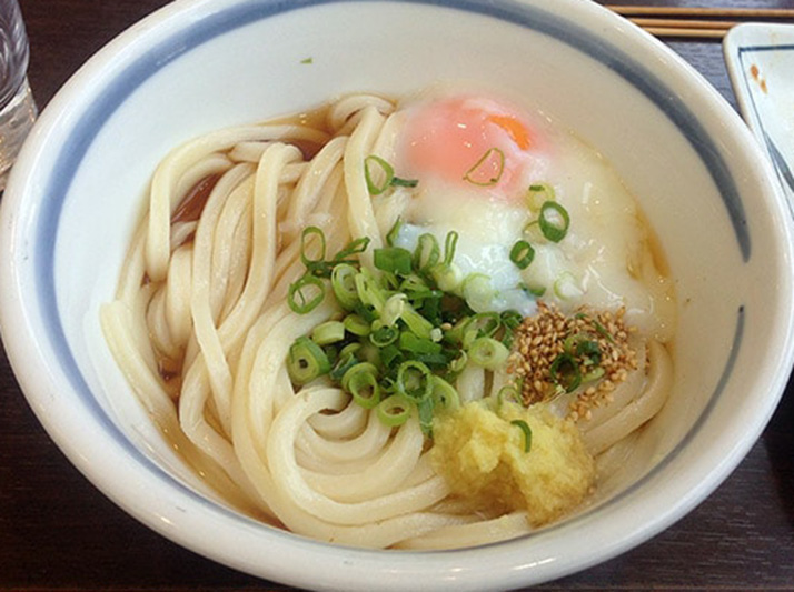 高松空港内「さぬき麺業」のうどんが空港でも納得の旨さ【香川旅行】