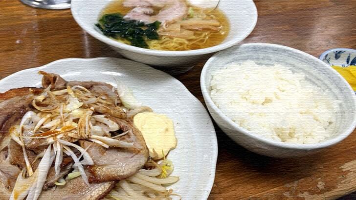 飲んだ後の中華は最高！有楽町の謝謝ラーメンでチャーハン＋半ラーメンセット