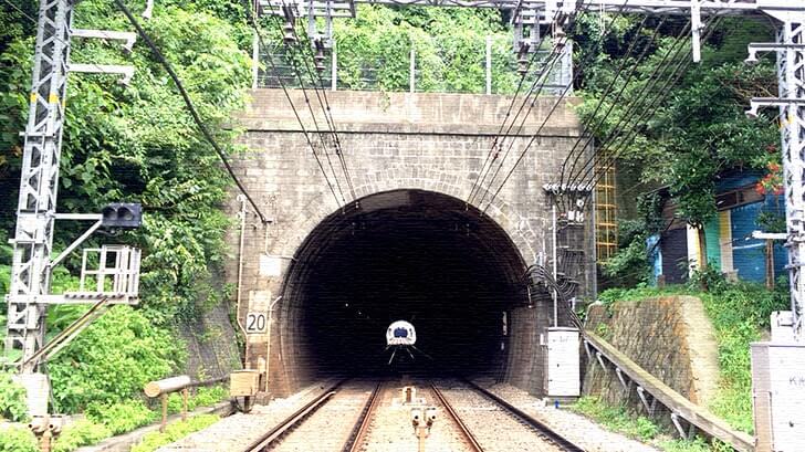 階段何段あるの？横須賀市汐入町の高台散策はまるで山登り！