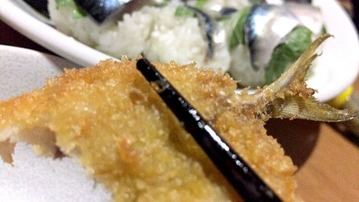 釣ったアジとウルメイワシをフライに!釣った魚で絶品釣りメシ! 釣ったアジとウルメイワシをフライに!釣った魚で絶品釣りメシ!
