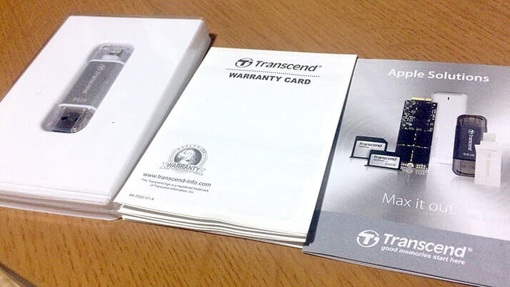 JetDrive Go 300をiPhoneの容量不足解消に!Lightning搭載USBメモリ JetDrive Go 300をiPhoneの容量不足解消に!Lightning搭載USBメモリ