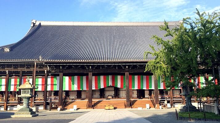 西本願寺｜国宝や重要文化財が多く見られる世界遺産登録の寺【京都旅行】