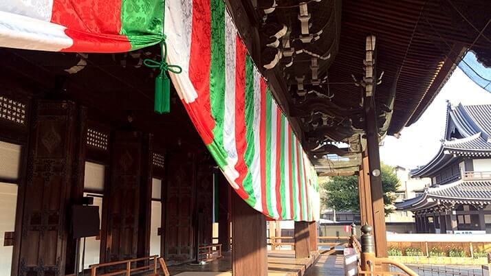 西本願寺｜国宝や重要文化財が多く見られる世界遺産登録の寺【京都旅行】