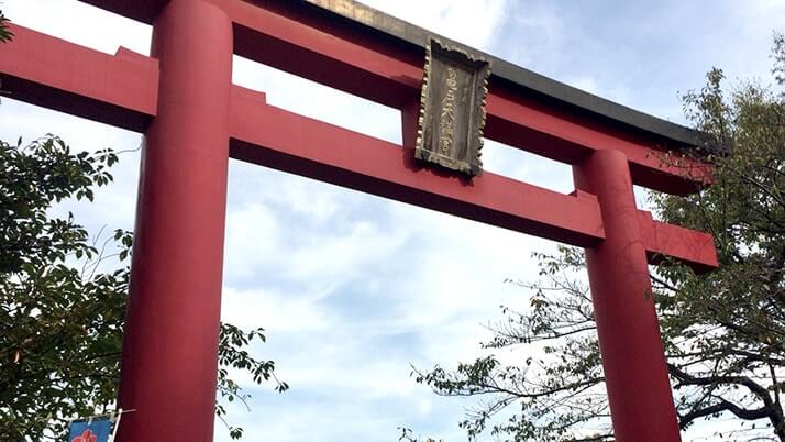 亀戸天神社｜菅原道真を祀った学問の神として親しまれる下町の天神さま