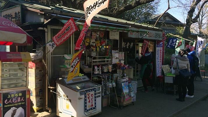 唐門に銅燈籠…上野東照宮は無料区域だけでも見所の多い神社