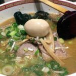 有楽町のラーメン店「芳蘭」で〆！どんぶりも値段もビッグなラーメン