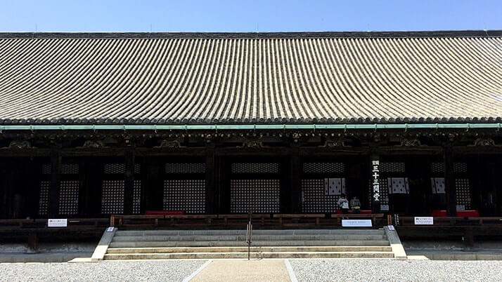 三十三間堂|千手観音で知られる京都名所の頭痛除け御守りと御朱印
