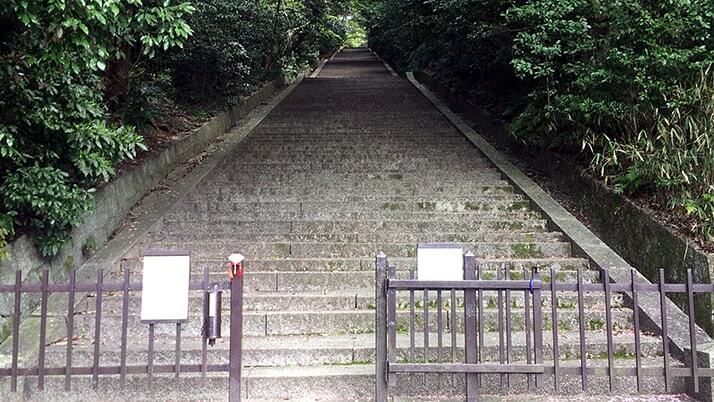 豊国廟｜天下人「豊臣秀吉」の墓は京都の山の上にある