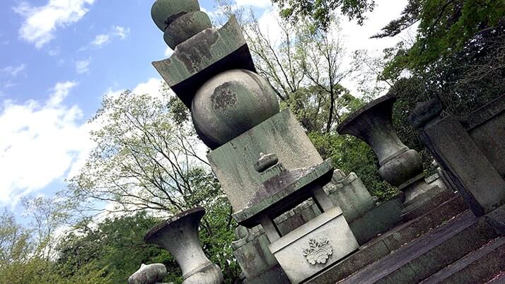 豊国廟｜天下人「豊臣秀吉」の墓は京都の山の上にある