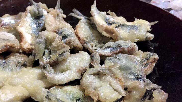 釣ったヒラメの薄造り・潮汁と小サバの天ぷら…〆はヒラメ茶漬け! 釣ったヒラメの薄造り・潮汁と小サバの天ぷら…〆はヒラメ茶漬け!