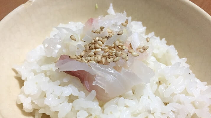 釣ったヒラメの薄造り・潮汁と小サバの天ぷら…〆はヒラメ茶漬け! 釣ったヒラメの薄造り・潮汁と小サバの天ぷら…〆はヒラメ茶漬け!