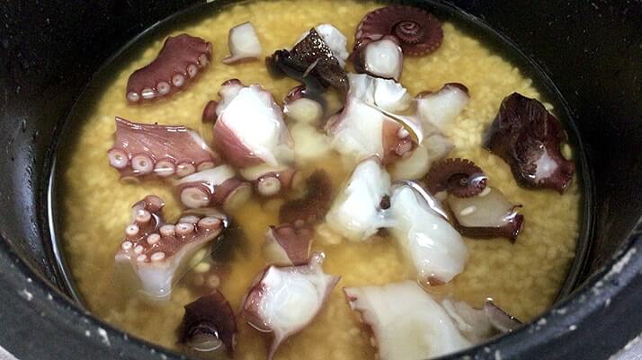 釣ったマダコをタコ飯と煮物に!千葉館山堤防で釣ったタコが旨い 釣ったマダコをタコ飯と煮物に!千葉館山堤防で釣ったタコが旨い