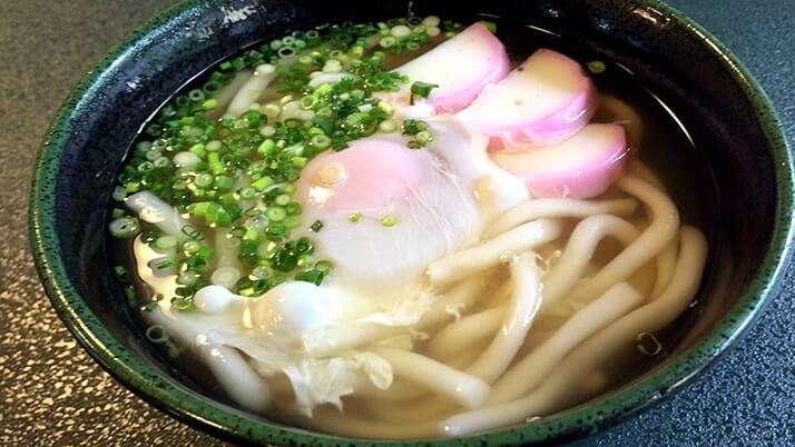 祐徳稲荷神社門前商店街にある三都屋で朝食！食事も旨いが柚子胡椒が特に絶品