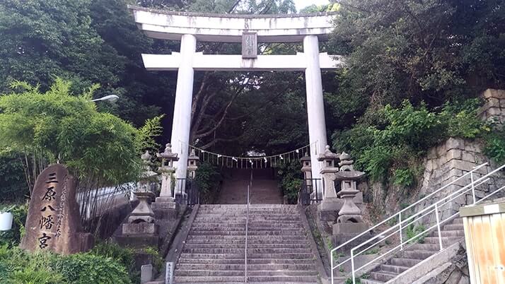 三原駅近くで神社仏閣巡り｜三原八幡宮や法常寺を訪れる【広島三原旅】