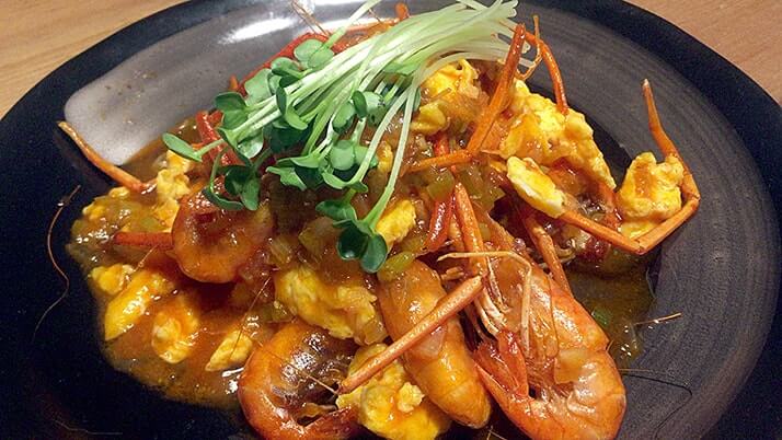 釣ったテナガエビでエビチリ!一度素揚げにすると殻付きでも旨い! 釣ったテナガエビでエビチリ!一度素揚げにすると殻付きでも旨い!