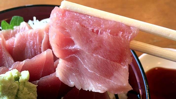 「グルメ館 豊魚」のまぐろ丼が絶品でほっぺた落ちそう（神奈川県三浦市）