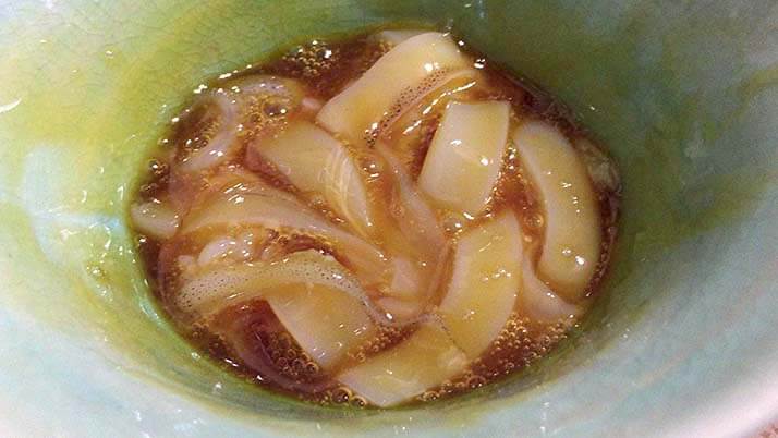 釣ったケンサキイカを捌いて絶品刺身!鯖・アジはしめ鯖と干物にして釣りメシ 釣ったケンサキイカを捌いて絶品刺身!鯖・アジはしめ鯖と干物にして釣りメシ