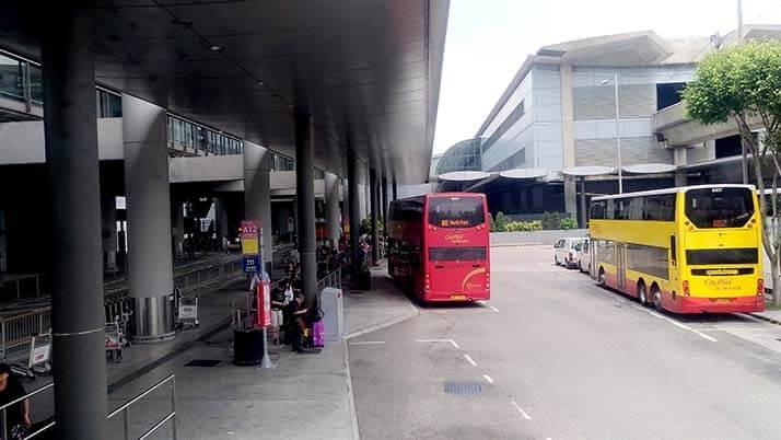 香港国際空港から重慶大厦へA21バスで移動！利用方法とバスの車窓からの様子