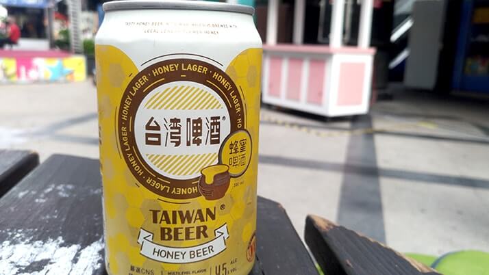 台湾ビール（台灣啤酒）飲み比べ！フルーツビールも結構イケる!?