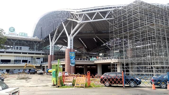 台中から台北桃園空港へバス移動！台中バスターミナルは快適ですよ