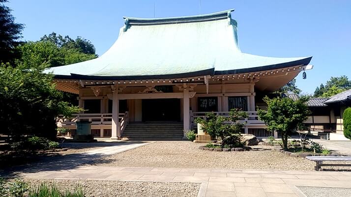 招き猫発祥の地！豪徳寺に無数に並ぶ招き猫は美人さんだらけ！！