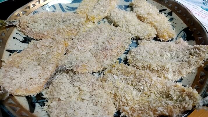 釣りたて小サバ・イワシの絶品フライ!千葉内房堤防で釣った魚を食す 釣りたて小サバ・イワシの絶品フライ!千葉内房堤防で釣った魚を食す