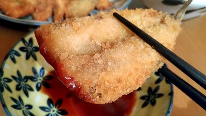 釣りたて小サバ・イワシの絶品フライ!千葉内房堤防で釣った魚を食す 釣りたて小サバ・イワシの絶品フライ!千葉内房堤防で釣った魚を食す