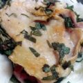 鶏もも肉のハーブ漬けソテー!セージ・ミント・ローズマリーの香りがGOOD 鶏もも肉のハーブ漬けソテー!セージ・ミント・ローズマリーの香りがGOOD