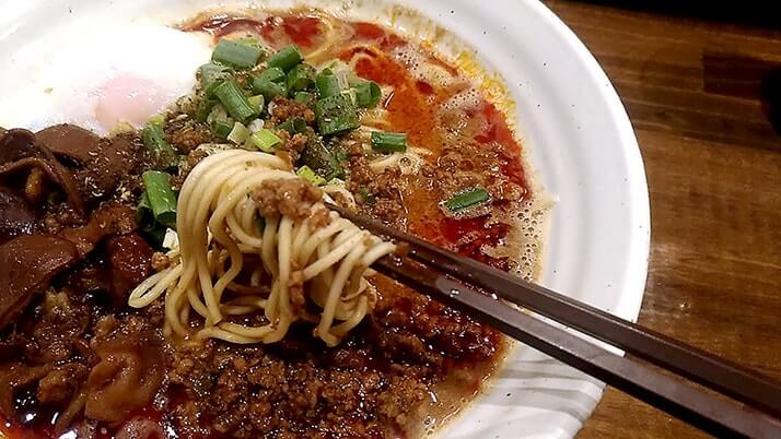 立石担担麺 火のき｜調味料自家製！スパイス挽きたての本格担々麺