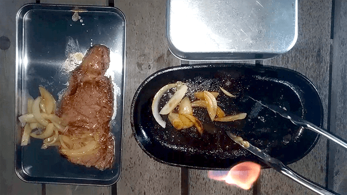 スキレットで焼くステーキ最高!外はカリッと中はジューシー…旨旨 スキレットで焼くステーキ最高!外はカリッと中はジューシー…旨旨