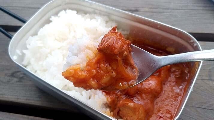 トランギア「メスティン」固形燃料1つで炊飯+缶詰の簡単ランチ! トランギア「メスティン」固形燃料1つで炊飯+缶詰の簡単ランチ!
