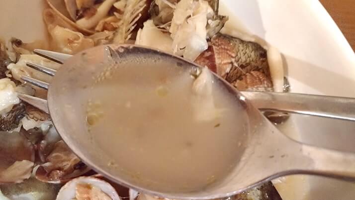 釣ったメバルでアクアパッツァ!〆パスタも絶品のイタリアン釣りメシ 釣ったメバルでアクアパッツァ!〆パスタも絶品のイタリアン釣りメシ