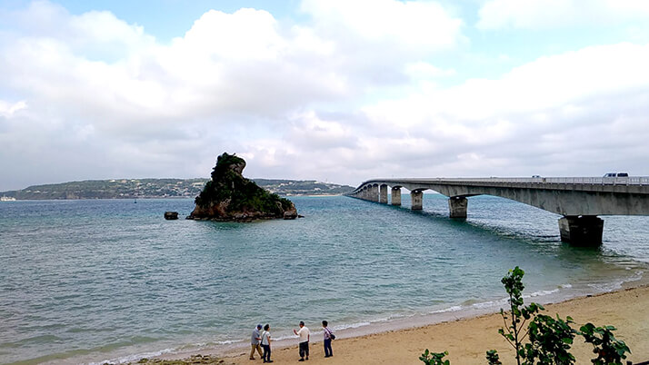 古宇利島へ離島レンタカードライブ！橋で渡れるお気軽離島旅【沖縄旅】