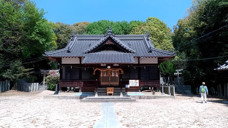 離島「佐木島」で海を見ながら駅弁！と、島唯一のパン屋さん【広島三原旅】