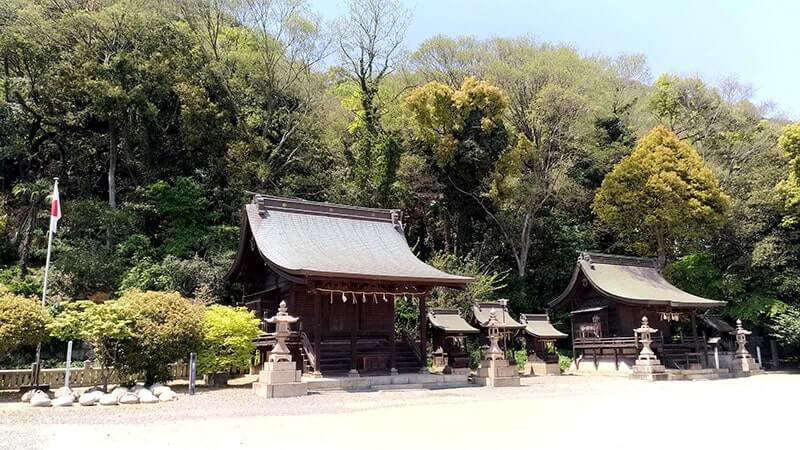 沼名前神社｜山麓に位置し鞆の浦の町を見渡せる古き神社【広島福山旅】