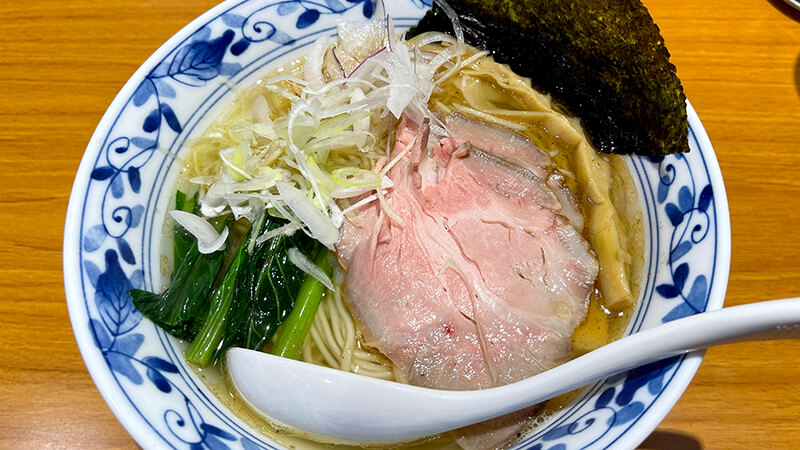 ラーメン「とも笑」｜和風だし醤油ラーメンとチャーシュー丼【茨城県鉾田市】