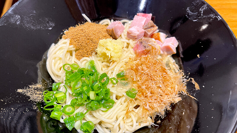 ラーメン「とも笑」｜和風だし醤油ラーメンとチャーシュー丼【茨城県鉾田市】