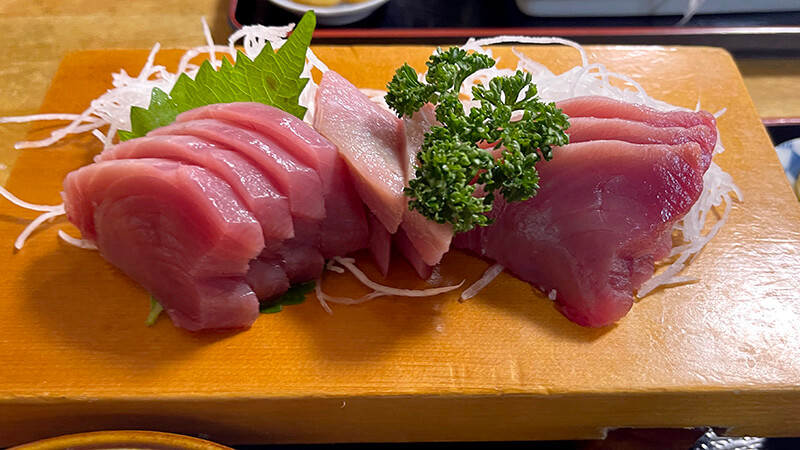 魚吉食堂｜ボリューム満点の刺身定食に舌鼓【茨城県鹿嶋市】