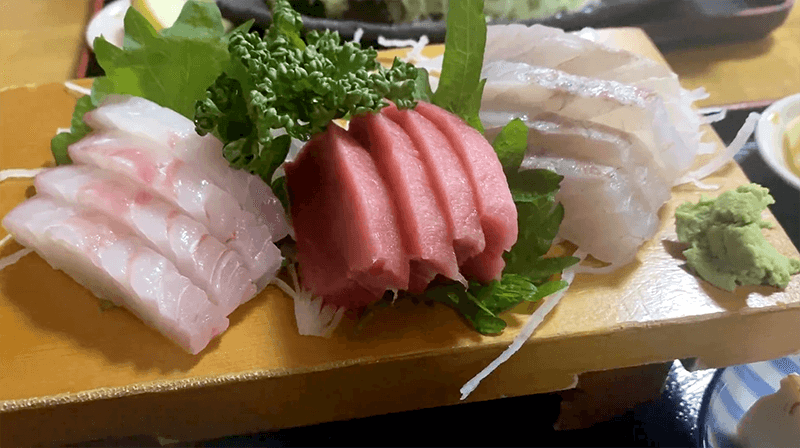 魚吉食堂｜ボリューム満点の刺身定食に舌鼓【茨城県鹿嶋市】