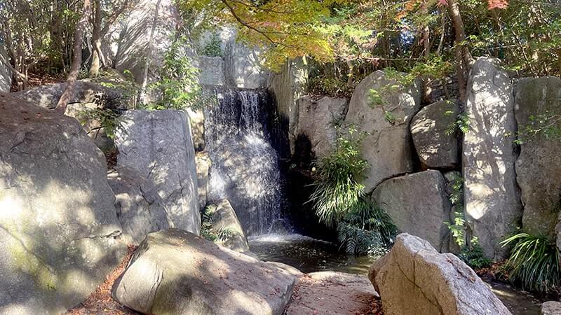 霞ヶ浦総合公園を散歩！風車と水車が魅せる景色が心地良い癒やしの公園散策記