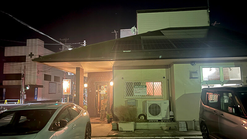 夜に訪れた鹿嶋市宮中の洋食店グリル鹿島の外観