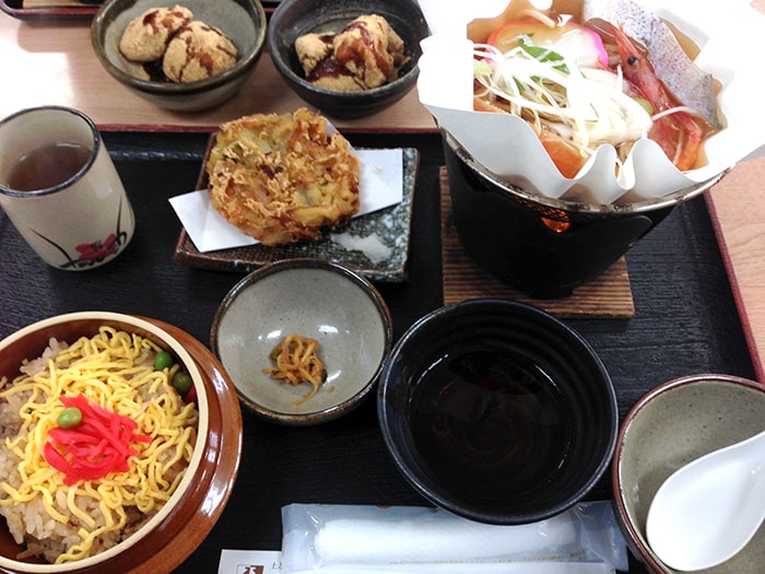 常陸国出雲大社に初詣　いちご狩りに五目釜飯、ざる豆腐も！