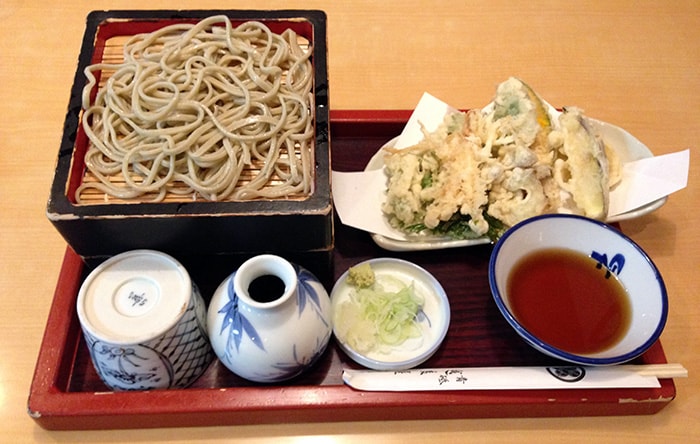 葛飾区青戸の蕎麦屋『越後屋』自家製粉手打ちそばをいただく