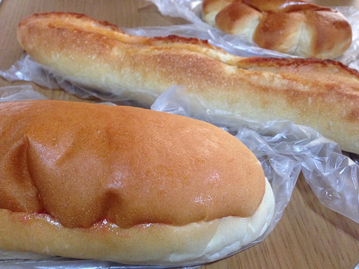 四ツ木『長楽製パン』おしゃれなパン屋さんのコッペパン
