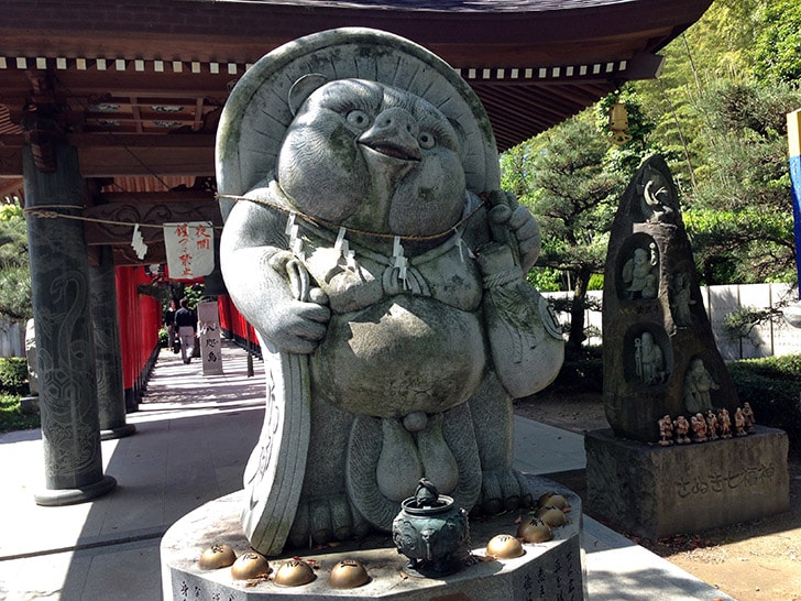 香川県高松「田村神社」美しい鳥居と境内とみずみくじ初体験