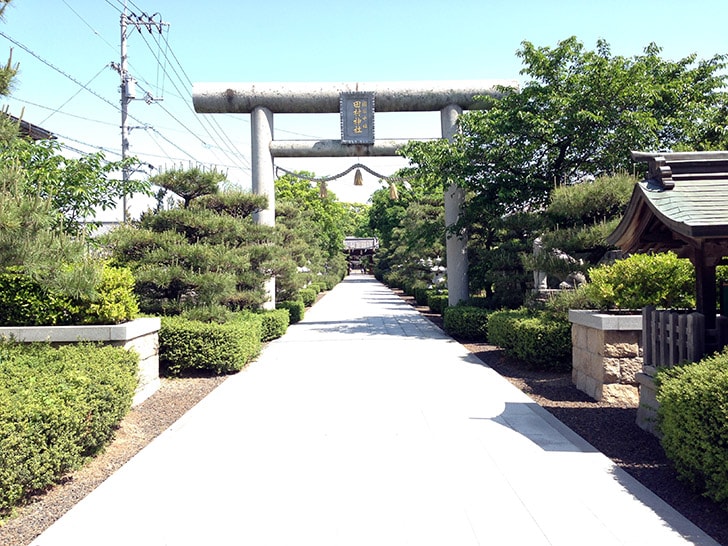 香川県高松「田村神社」美しい鳥居と境内とみずみくじ初体験