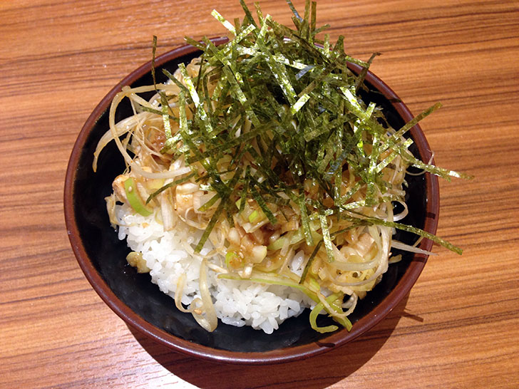 『壱角家（いっかくや）』で横浜家系ラーメンを食す！