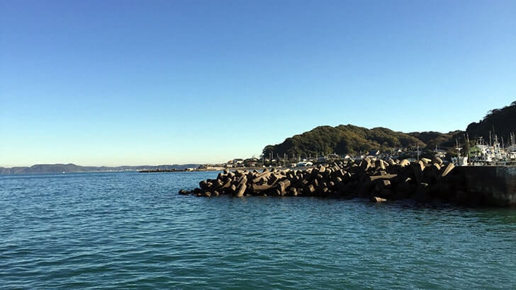 千葉内房堤防で五目釣り!釣竿を海に引き込むほどの大物が! 千葉内房堤防で五目釣り!釣竿を海に引き込むほどの大物が!