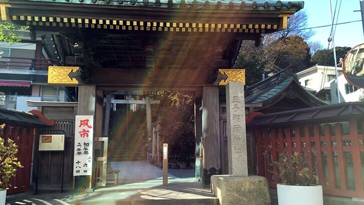 パワースポット王子稲荷神社と装束稲荷神社【大晦日おすすめイベントも】